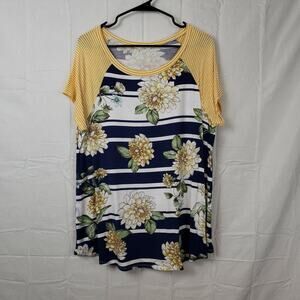 E Luna Womens Multicolor Floral Scoop Neck Short Sleeve Basic Top Size‎ 1XL
